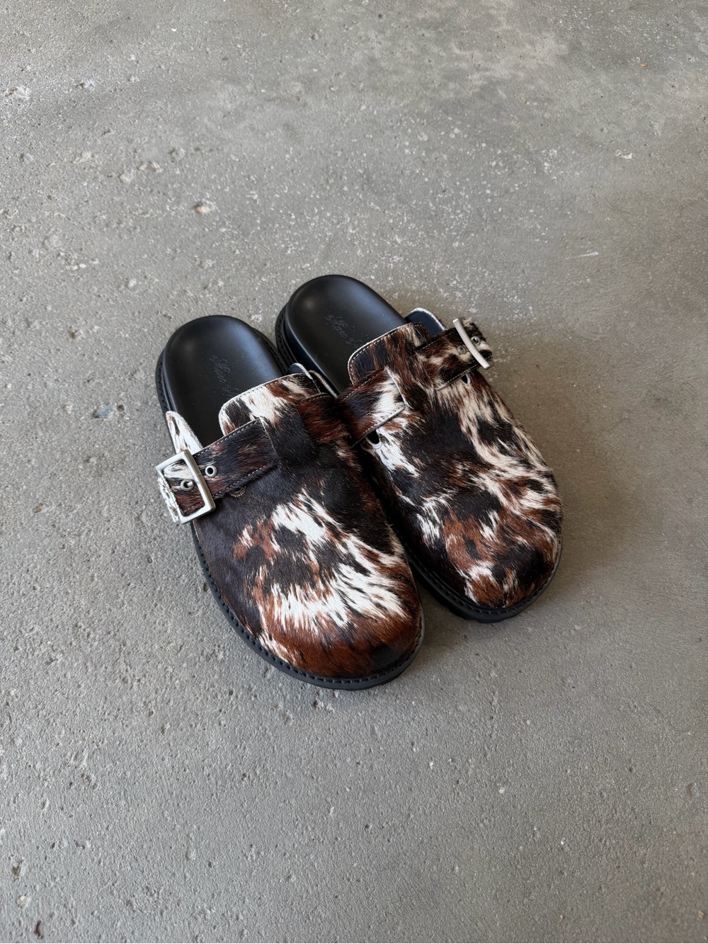 Women's Cowhide Slip-On Clog with Buckle - Brown/White